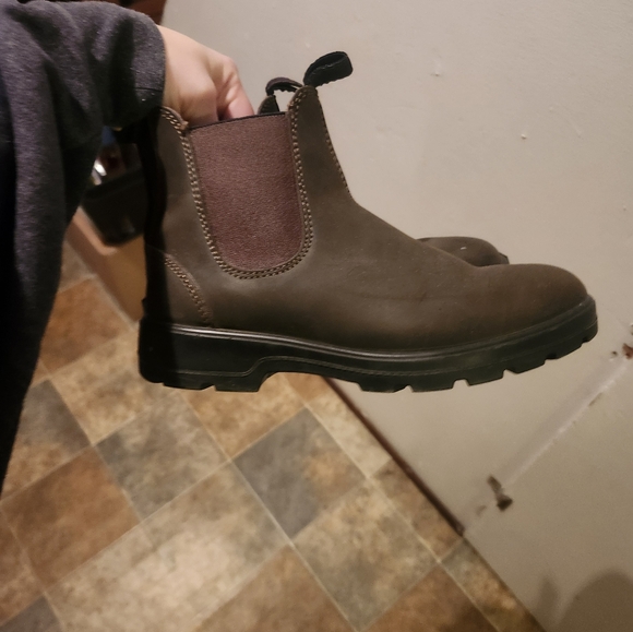 Size 7 women's boots - Picture 2 of 4